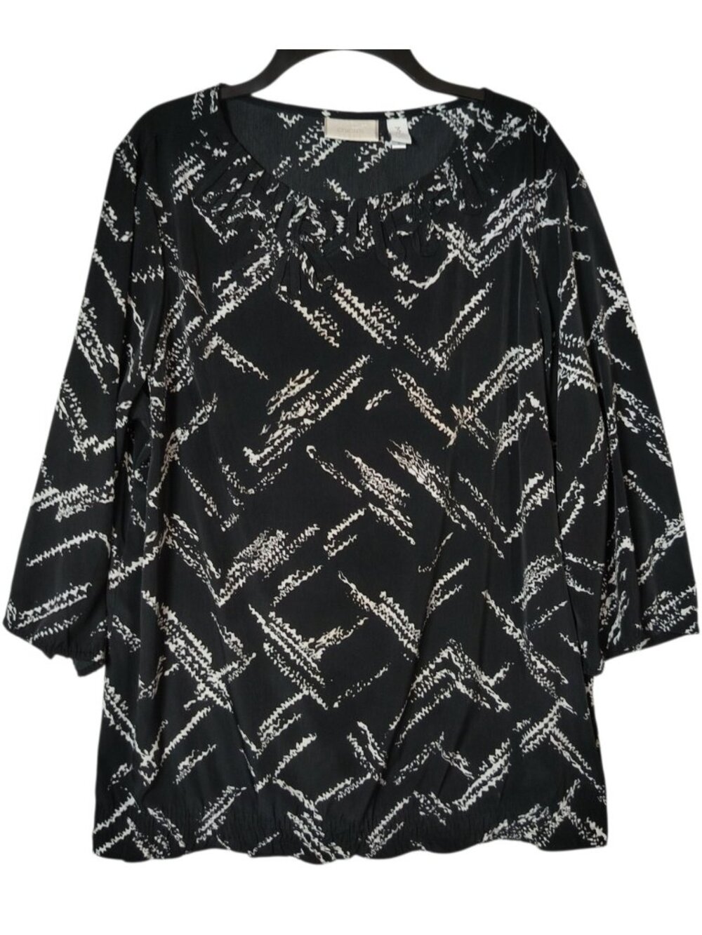 Chicos Size XL (3) Black White 3/4 Sleeve Top Embellished Neckline